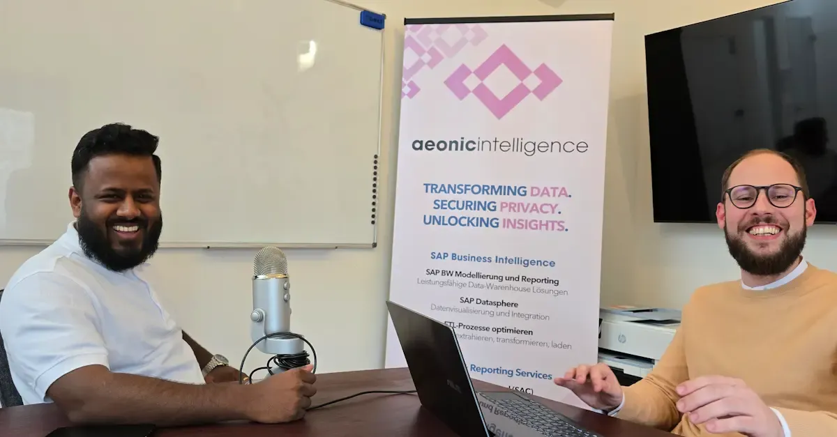 Geschäftsführer von Aeonic Intelligence sitzt in moderner Büroeinrichtung und spricht im Interview über SAP, Daten und KI.